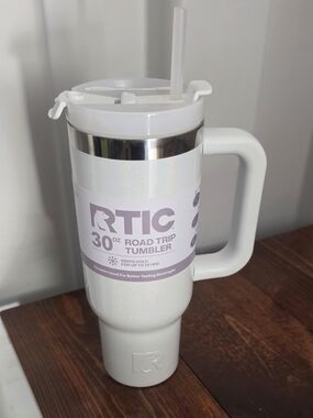 RTIC 30 oz Road Trip Tumbler Mug in White